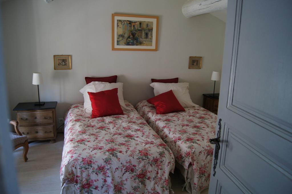 Maison Orsini Villeneuve-lès-Avignon Værelse billede